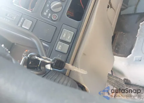 1996 Chevrolet Tahoe K1500 z USA, uszkodzony, nr VIN 3GNEK18R7TG150526